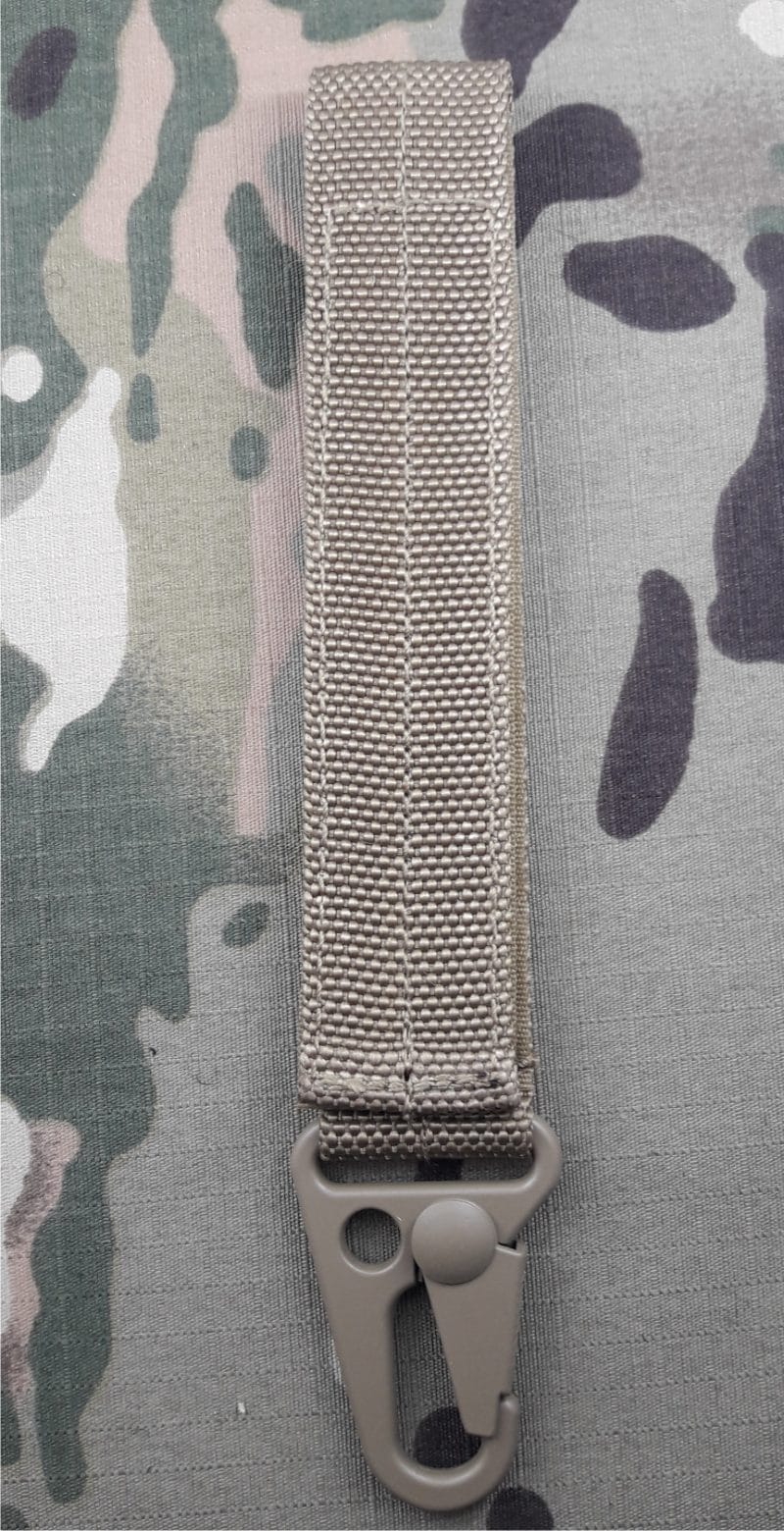 LLAVERO TACTICO MOSQUETON DESERT 160X25mm