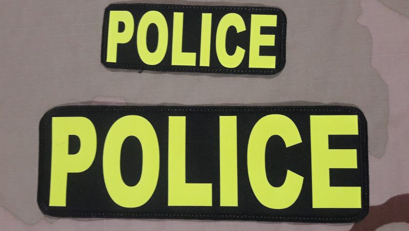 PATCH POLICE YELLOW FLUOR   2 UND  125X45MM VELCRO  220 X75 MM VELCRO